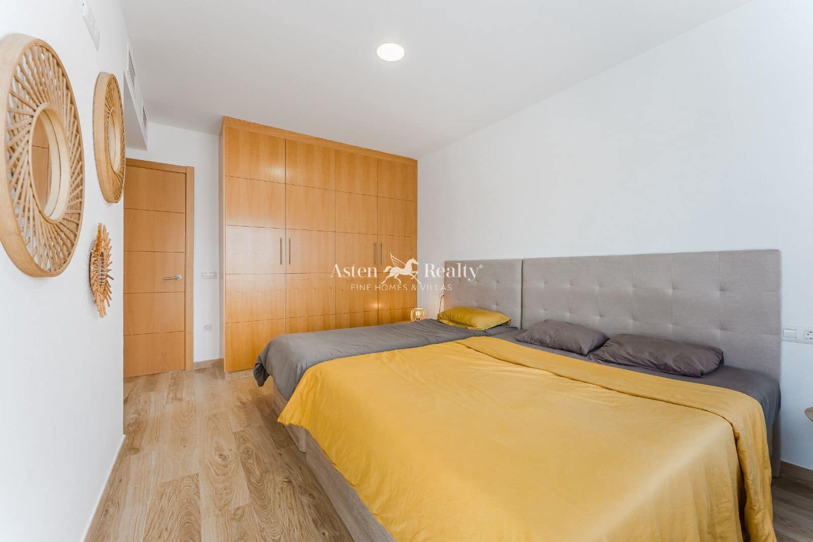 3 soveværelse Villa til salg i Las Galletas med swimmingpool garage - € 430.000 (Ref: 9135169)