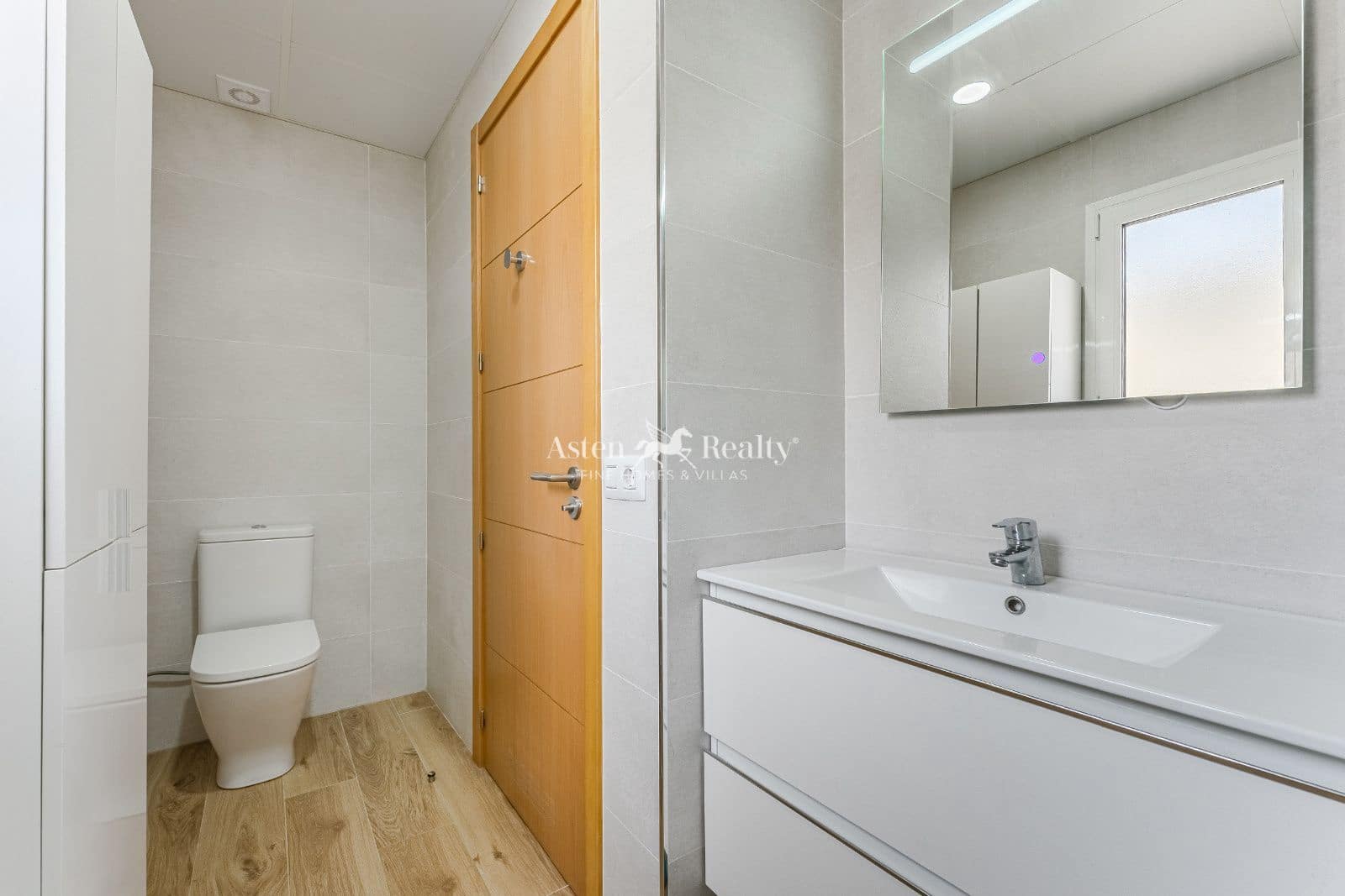 3 soveværelse Villa til salg i Las Galletas med swimmingpool garage - € 430.000 (Ref: 9135169)