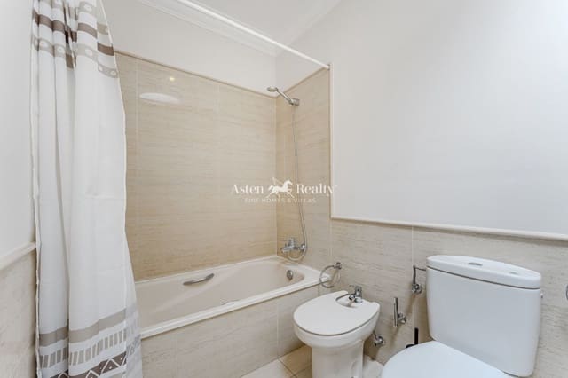 2 sovrum Hus till salu i Chayofa, Arona med garage - 400 000 € (Ref: 9138862)