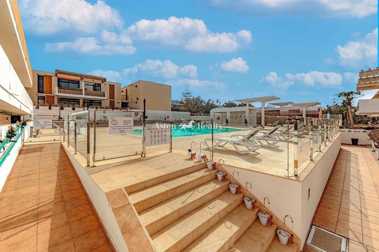 1 soveværelse Lejlighed til salg i Costa Adeje med swimmingpool garage - € 274.000 (Ref: 9142234)