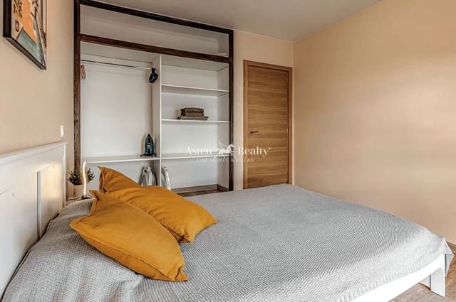 1 soveværelse Lejlighed til salg i Playa de las Américas, Adeje med swimmingpool garage - € 274.000 (Ref: 9142234)