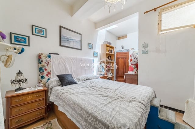 5 soveværelse Byhus til salg i Los Silos med garage - € 230.000 (Ref: 9146254)