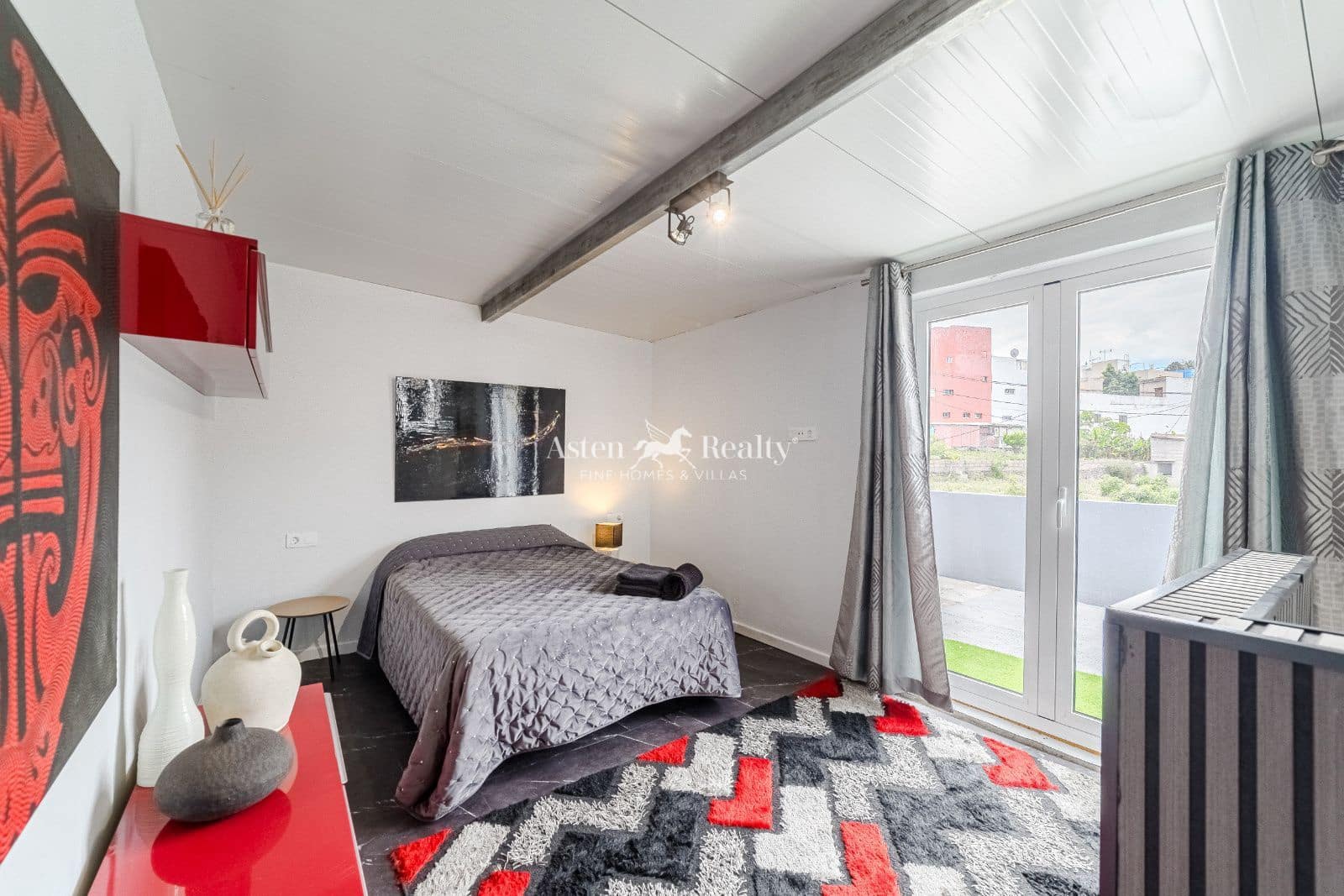 5 soveværelse Villa til salg i Tacoronte med garage - € 399.000 (Ref: 9153237)