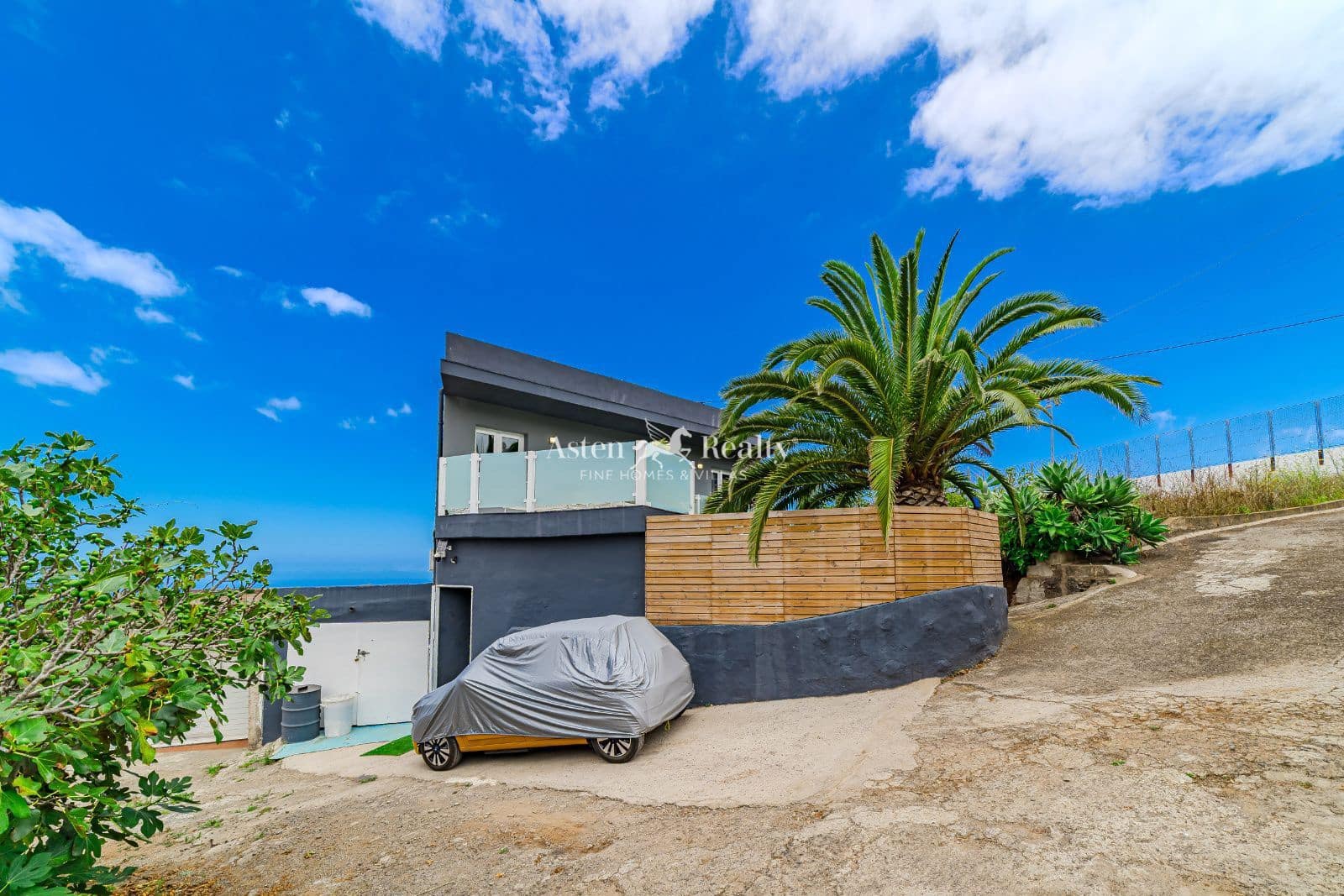 5 soveværelse Villa til salg i Tacoronte med garage - € 399.000 (Ref: 9153237)