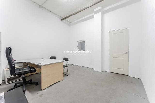 Kontor til salg i Casco Urbano, Adeje - € 150.000 (Ref: 9153393)