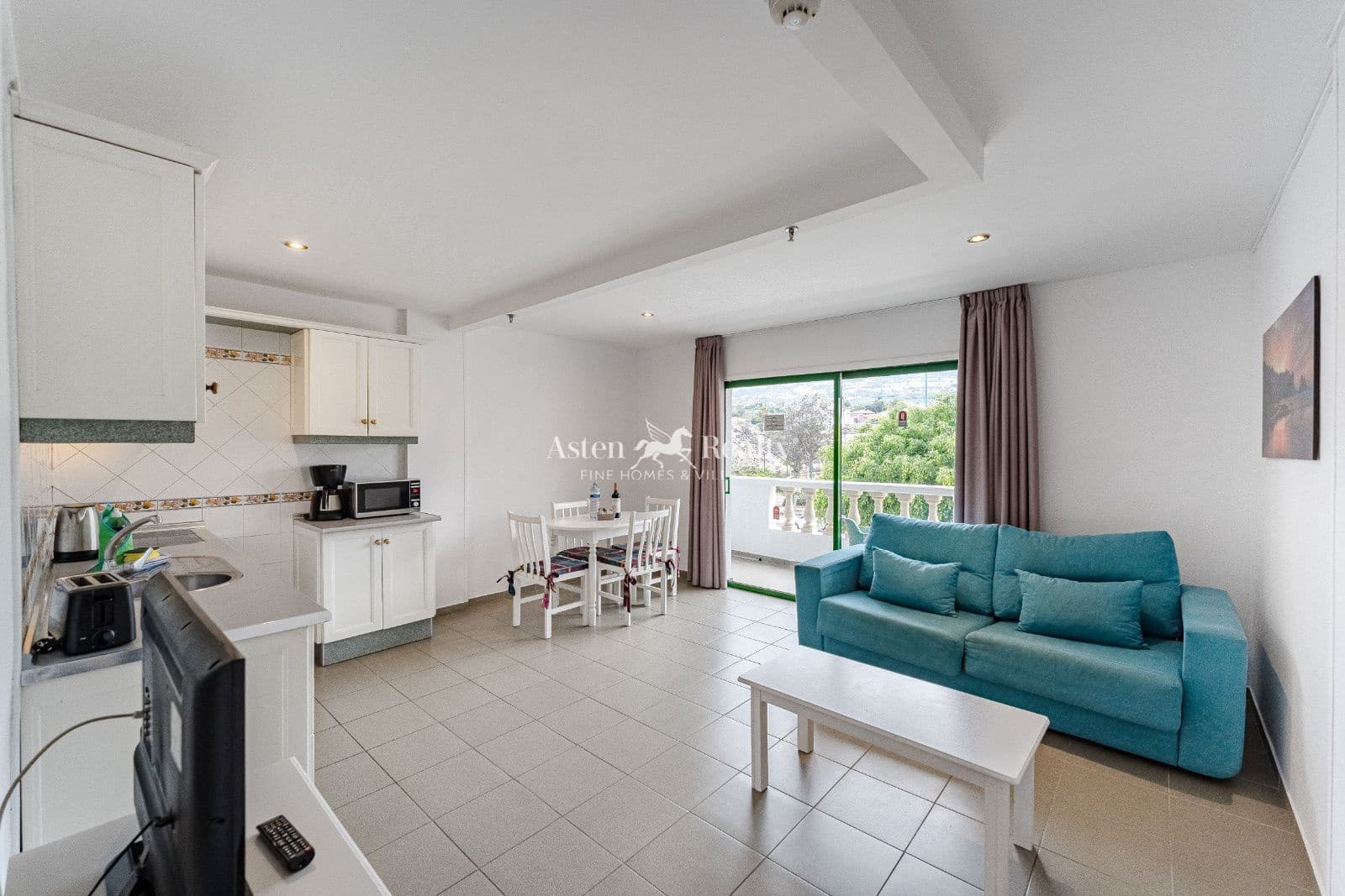 1 sypialnia Mieszkanie na sprzedaż w Puerto de la Cruz z basenem - 219 500 € (Ref: 9180207)