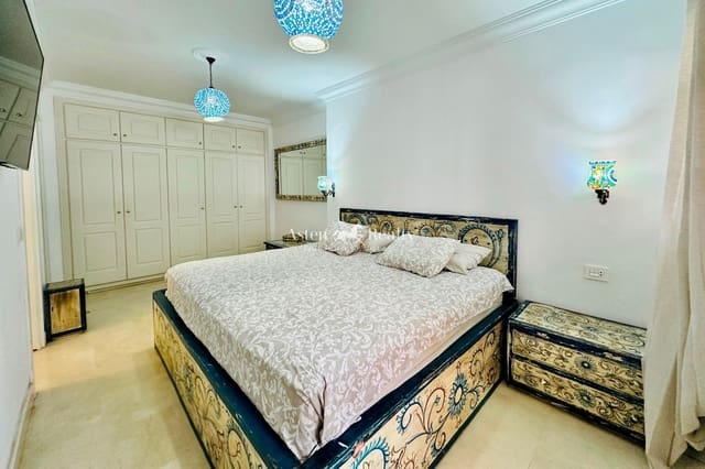 3 soveværelse Lejlighed til salg i Playa del Duque, Adeje med swimmingpool - € 850.000 (Ref: 9186024)