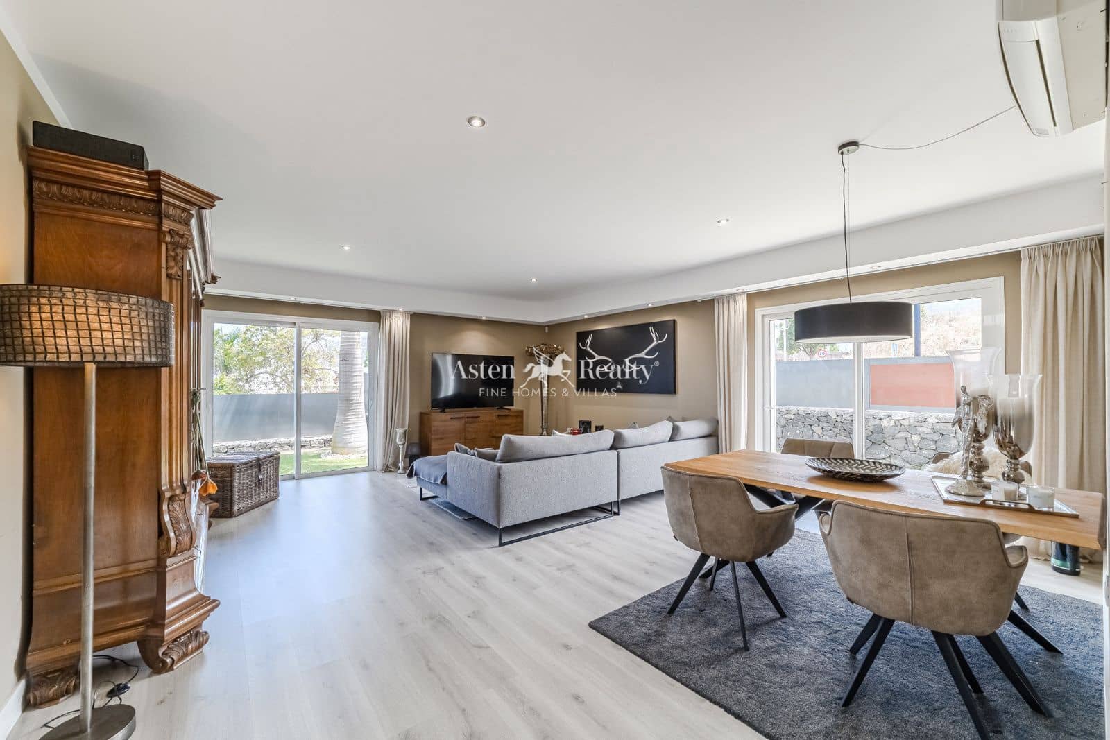 4 slaapkamer Huis te koop in La Orotava met zwembad garage - € 1.350.000 (Ref: 9187767)