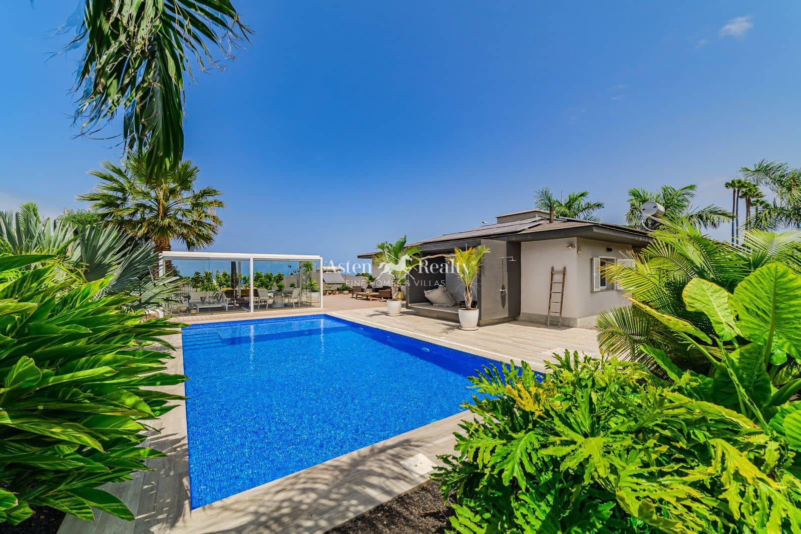 4 slaapkamer Huis te koop in La Orotava met zwembad garage - € 1.350.000 (Ref: 9187767)