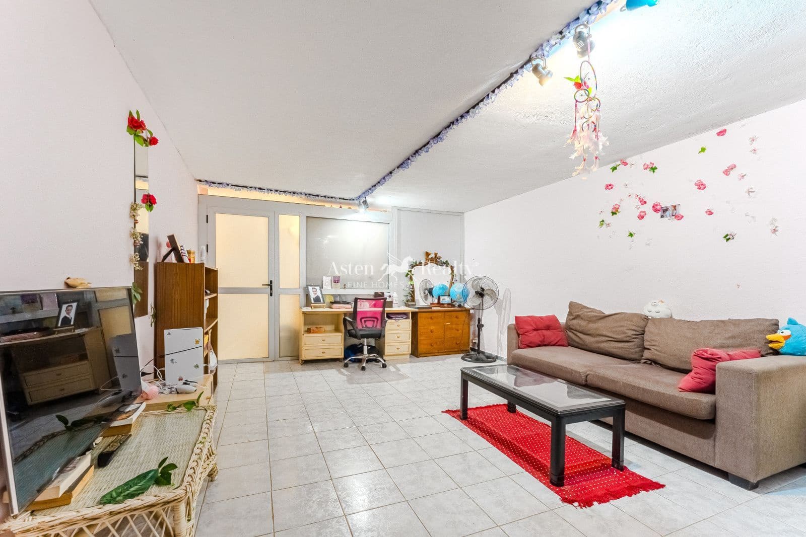 Virksomhed til salg i Playa San Juan - € 403.000 (Ref: 9190352)