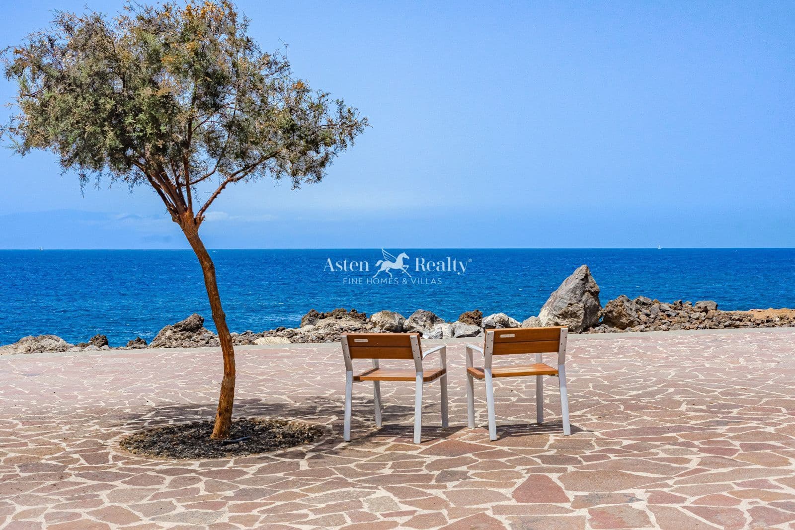 Virksomhed til salg i Playa San Juan - € 403.000 (Ref: 9190352)