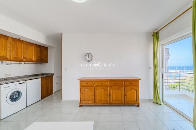 1 soveværelse Lejlighed til salg i Los Cristianos, Arona med swimmingpool garage - € 350.000 (Ref: 9190353)