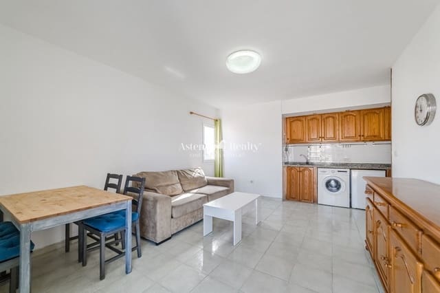 1 soveværelse Lejlighed til salg i Los Cristianos, Arona med swimmingpool garage - € 350.000 (Ref: 9190353)