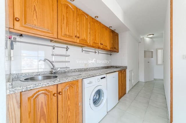 1 soveværelse Lejlighed til salg i Los Cristianos, Arona med swimmingpool garage - € 350.000 (Ref: 9190353)