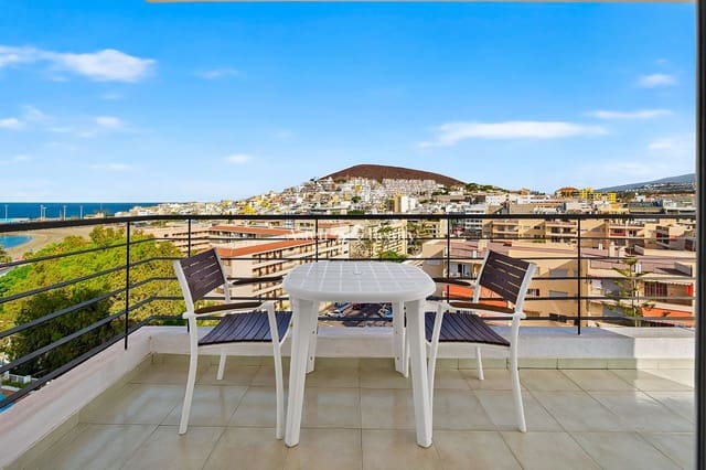 1 soverom Leilighet til salgs i Los Cristianos, Arona med svømmebasseng garasje - € 315 000 (Ref: 9190353)