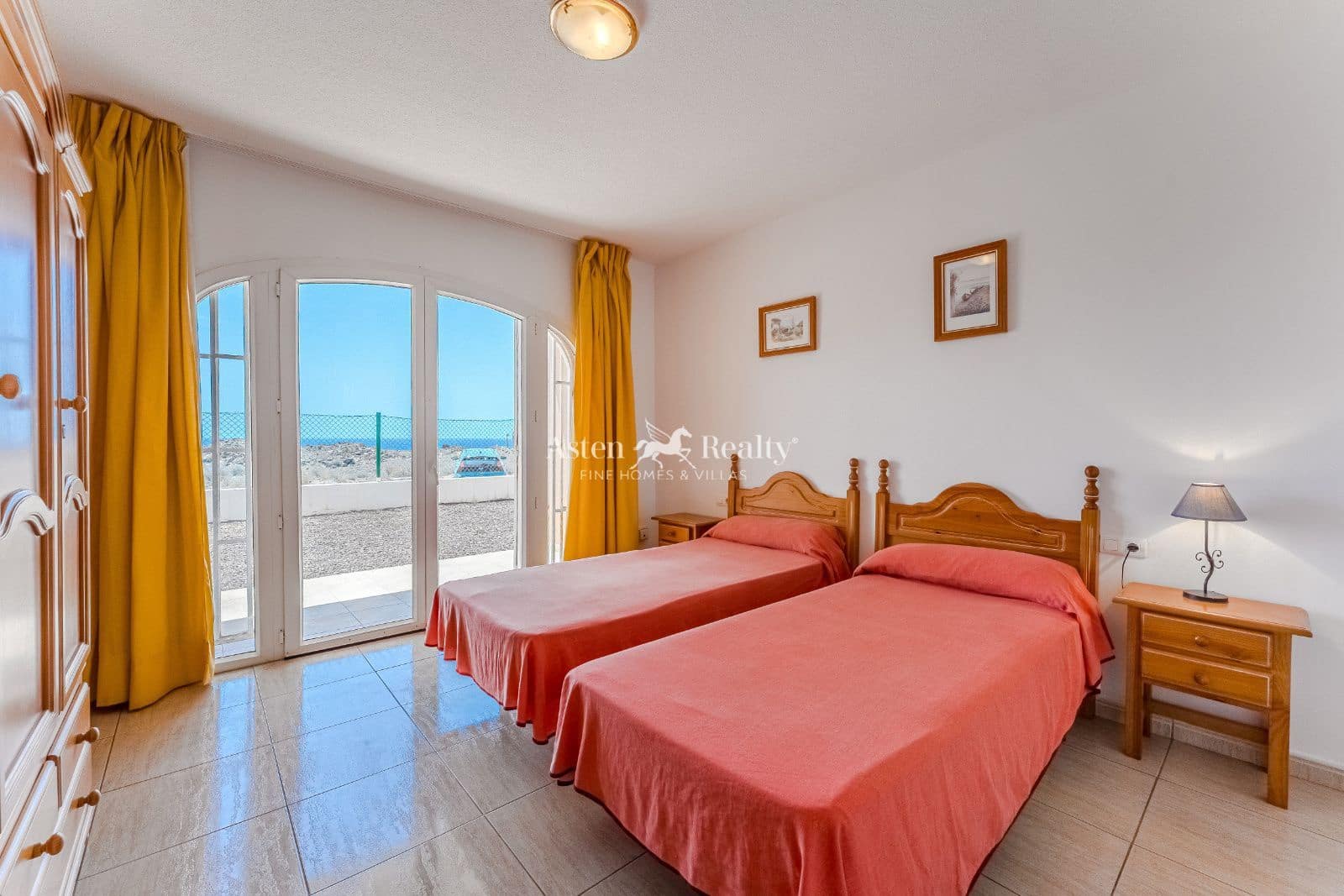 1 bedroom Flat for sale in Costa del Silencio with pool - € 205,800 (Ref: 9191651)