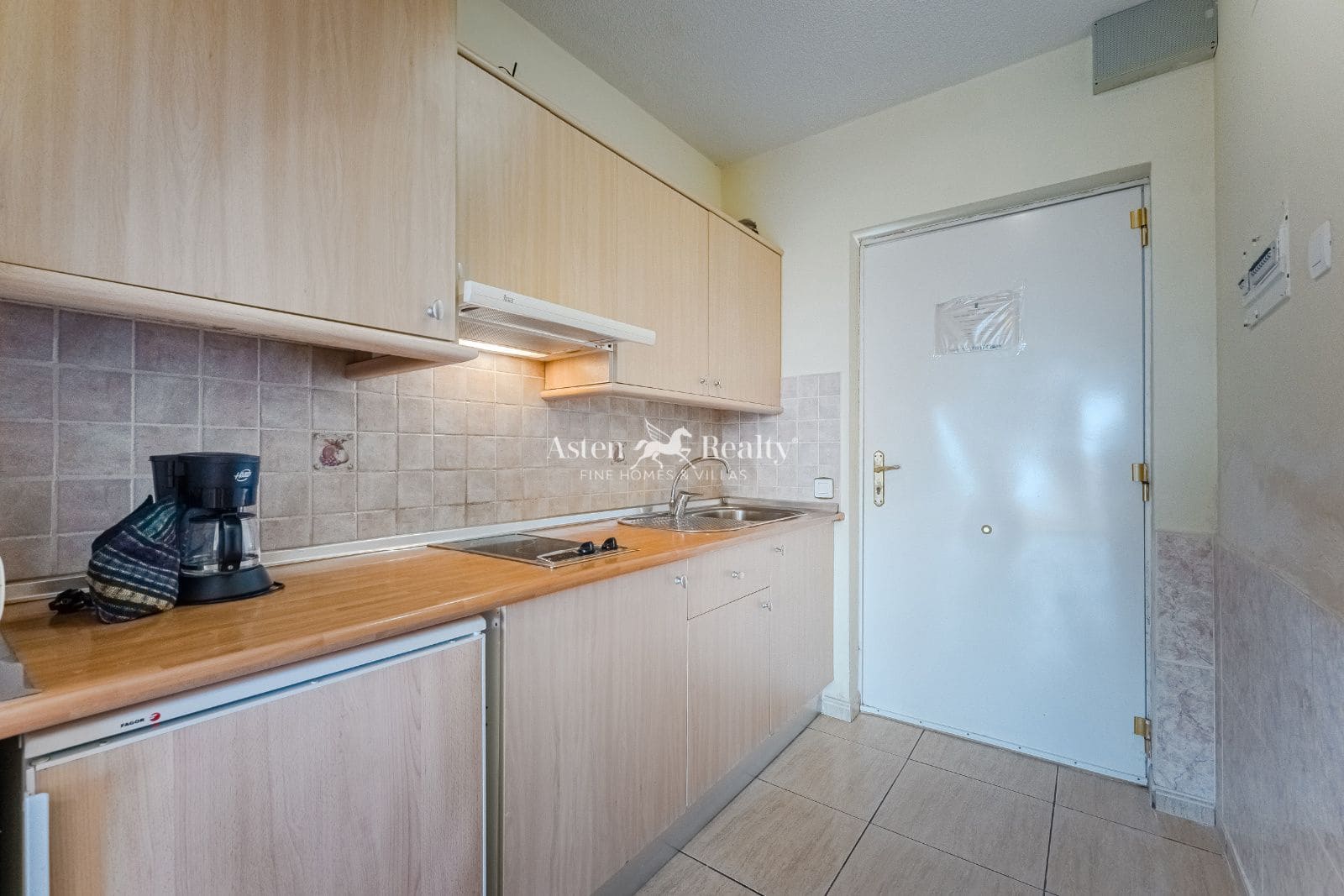 1 bedroom Flat for sale in Costa del Silencio with pool - € 205,800 (Ref: 9191651)