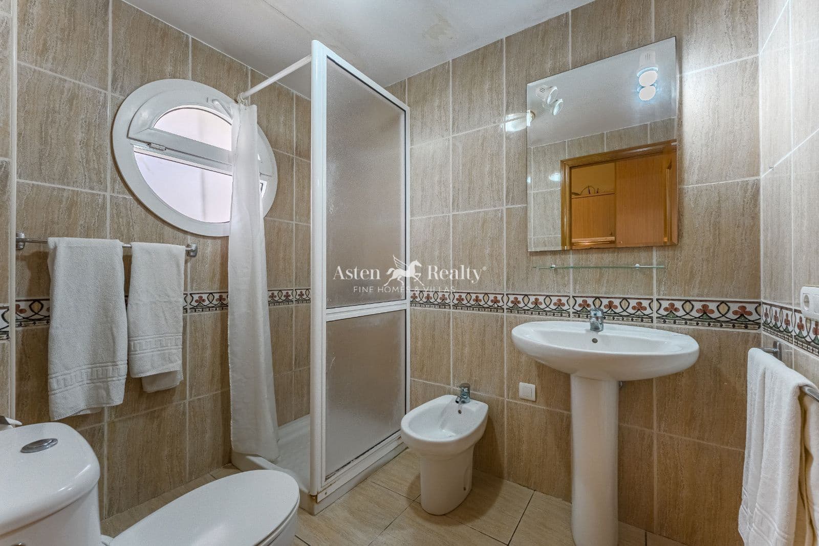 1 bedroom Flat for sale in Costa del Silencio with pool - € 205,800 (Ref: 9191651)