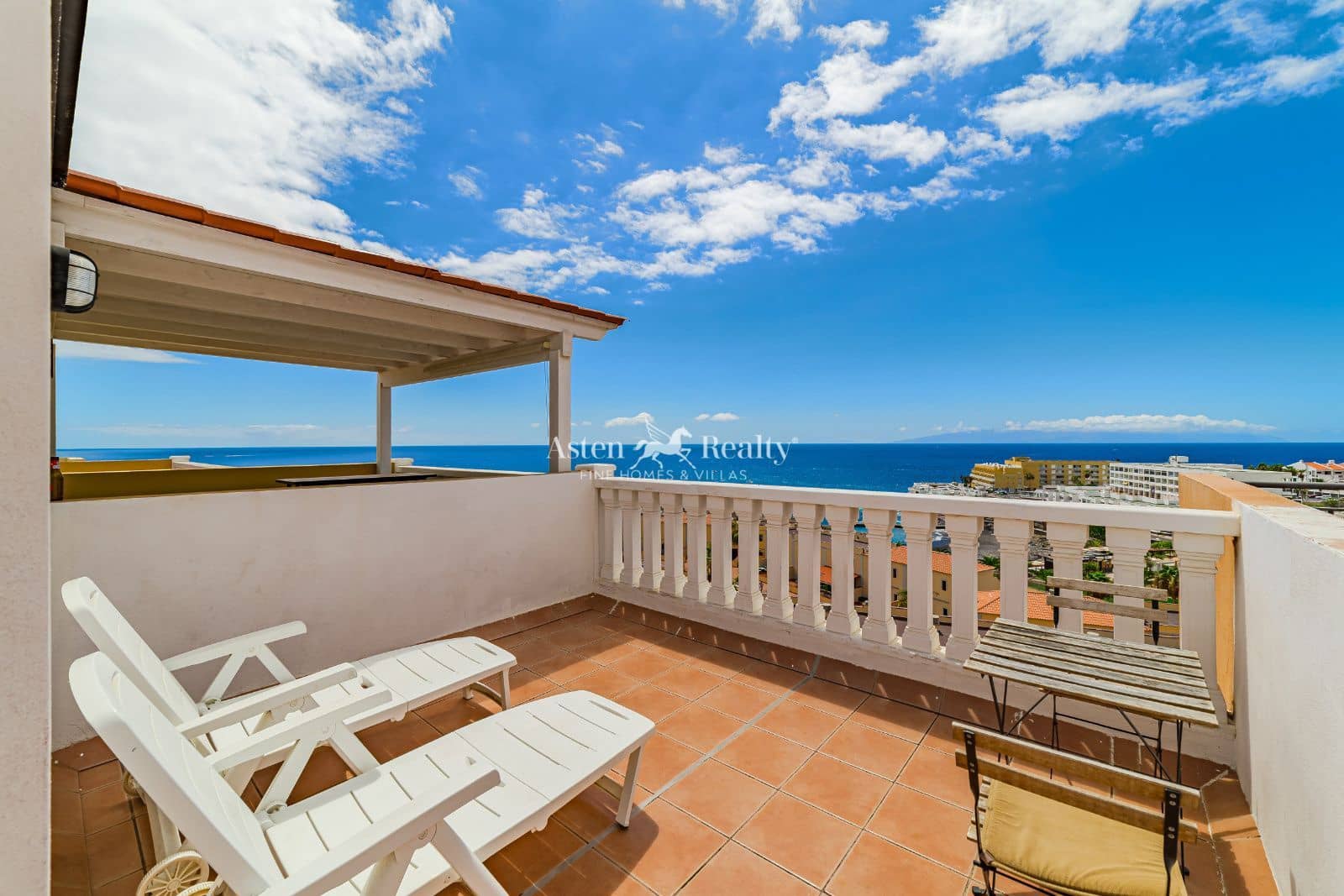 2 soveværelse Penthouse til salg i Callao Salvaje med swimmingpool - € 369.000 (Ref: 9193224)