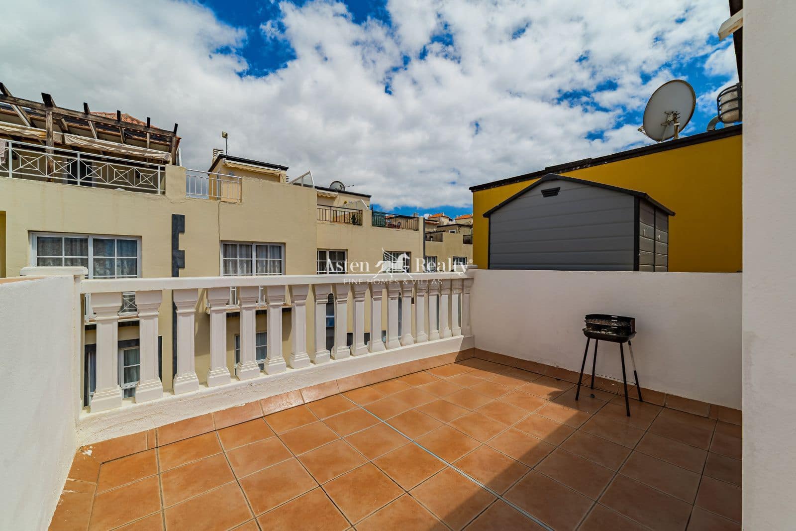 2 soveværelse Penthouse til salg i Callao Salvaje med swimmingpool - € 369.000 (Ref: 9193224)