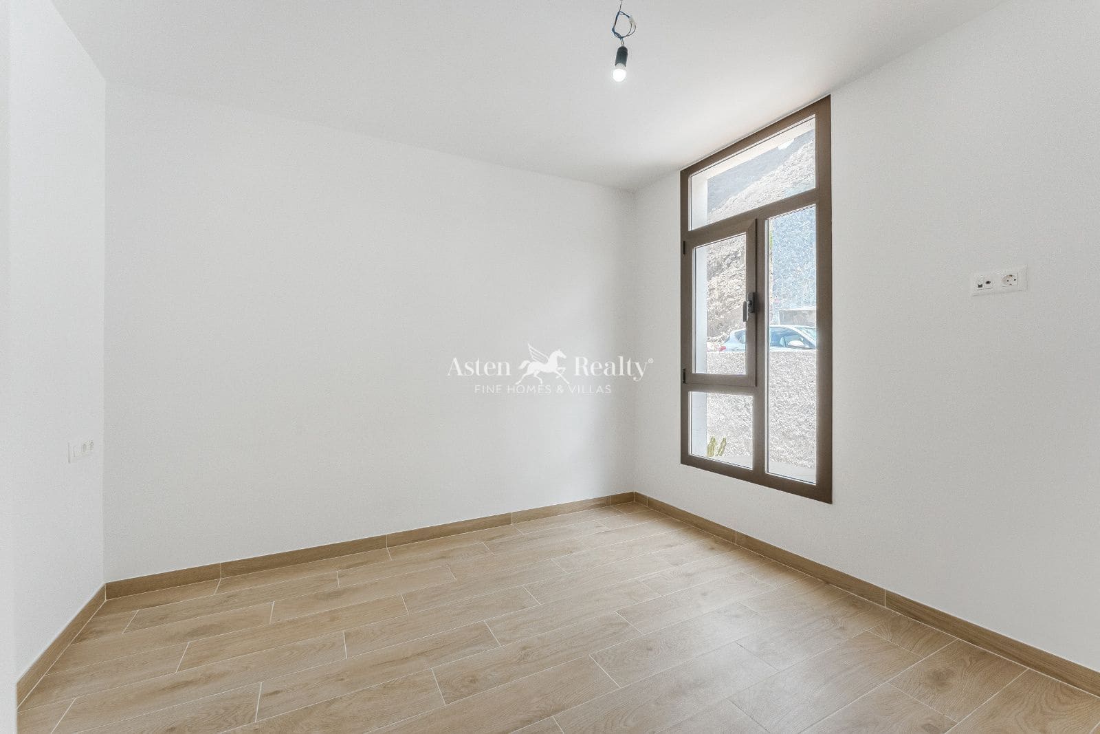 2 soveværelse Lejlighed til salg i Puerto Santiago med swimmingpool - € 575.000 (Ref: 9194759)