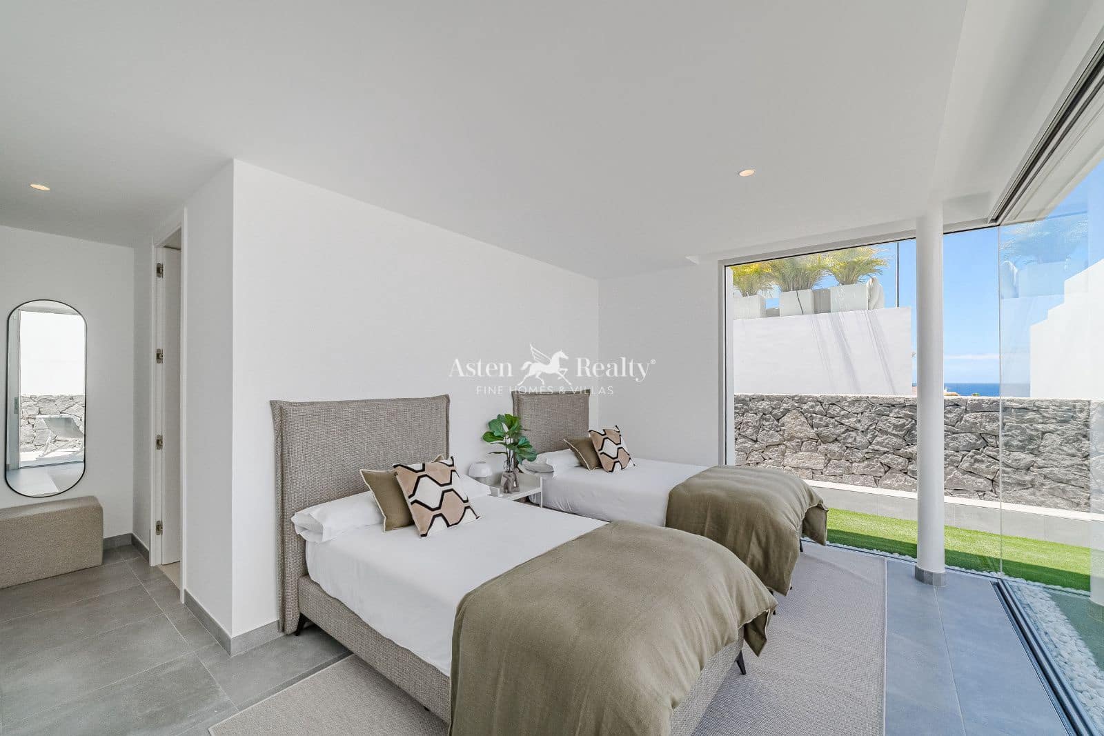 3 slaapkamer Huis te koop in Callao Salvaje met zwembad garage - € 1.680.000 (Ref: 9196982)