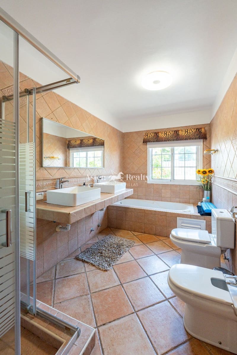 8 soveværelse Byhus til salg i Golf del Sur med swimmingpool garage - € 1.800.000 (Ref: 9197134)