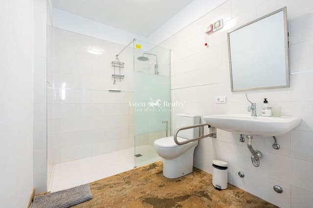 8 Zimmer Haus zu verkaufen in Golf del Sur, San Miguel de Abona mit Pool Garage - 1.800.000 € (Ref: 9197134)