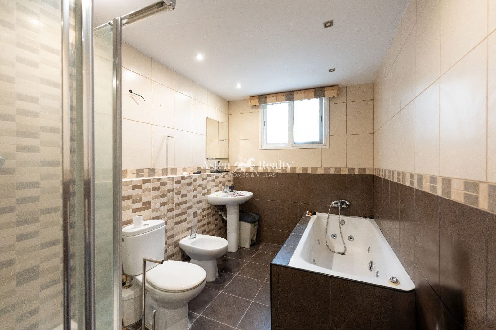 8 soveværelse Byhus til salg i Golf del Sur med swimmingpool garage - € 1.800.000 (Ref: 9197134)