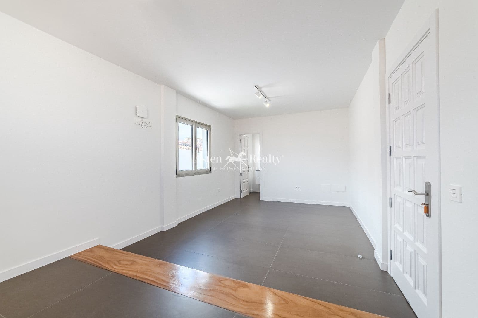 7 quarto Casa em Banda para venda em Puerto Santiago com piscina garagem - 4 998 000 € (Ref: 9197135)