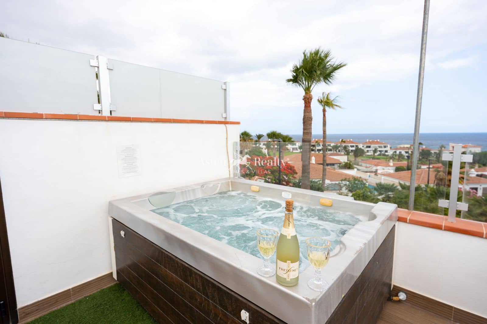 4 soverom Hus til salgs i Golf del Sur med svømmebasseng garasje - € 1 100 000 (Ref: 9197137)