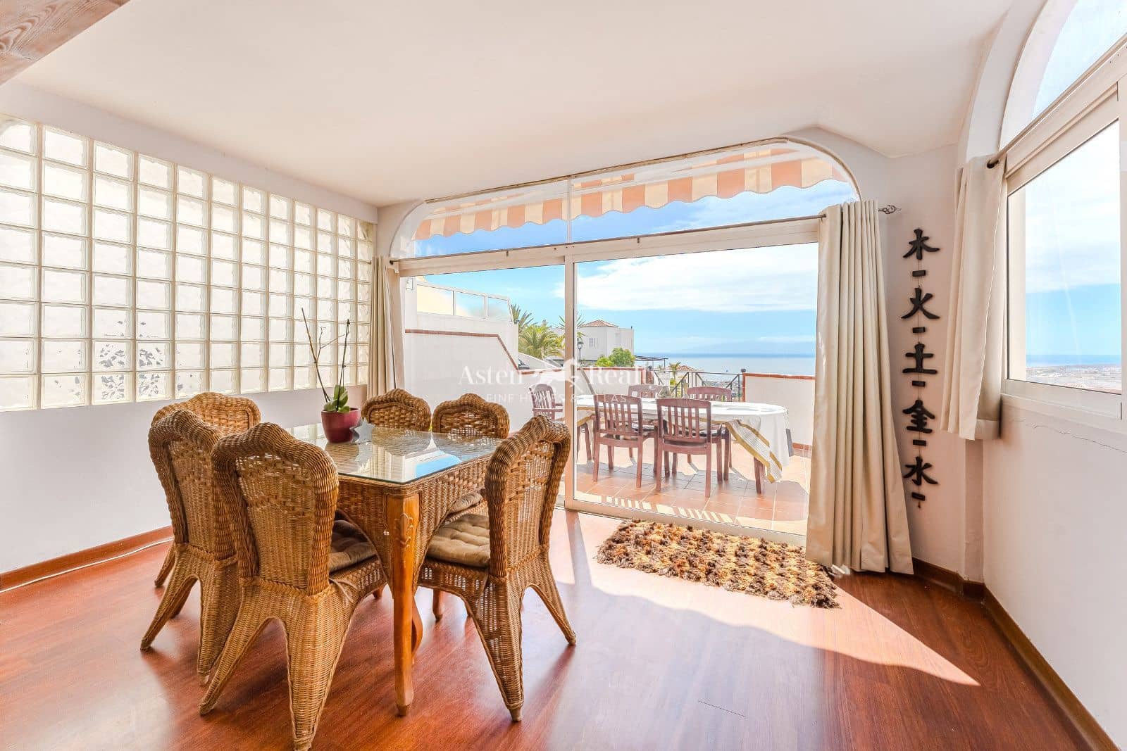 3 chambre Villa/Maison à vendre à Torviscas avec piscine garage - 750 000 € (Ref: 9197344)