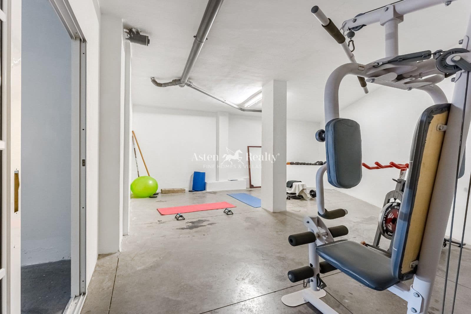 3 chambre Villa/Maison à vendre à Torviscas avec piscine garage - 750 000 € (Ref: 9197344)