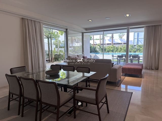 4 slaapkamer Huis te koop in Playa de las Americas, Arona met zwembad garage - € 3.250.000 (Ref: 9197346)