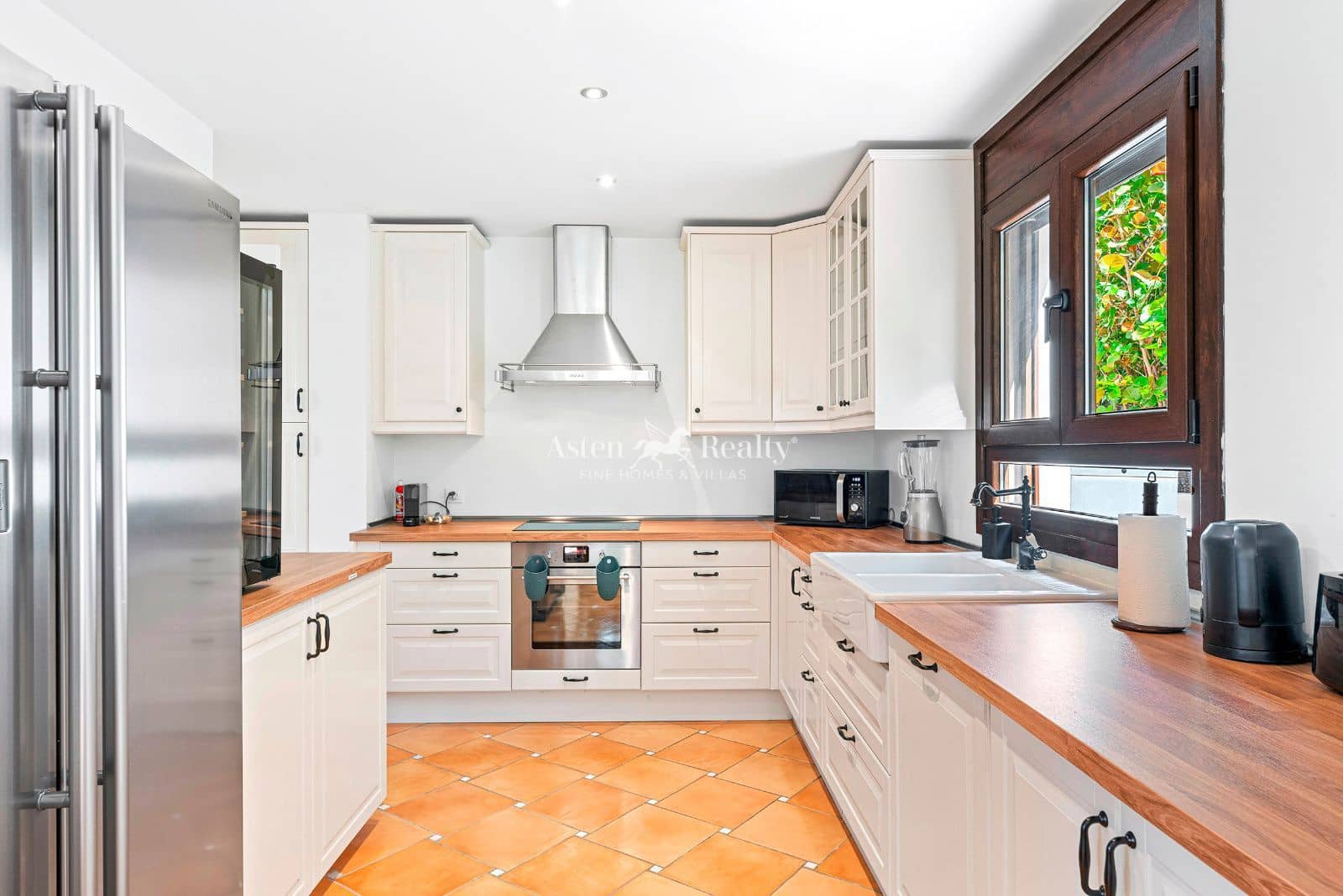 5 soveværelse Byhus til salg i Tejina de Guia de Isora med swimmingpool garage - € 1.175.000 (Ref: 9199948)