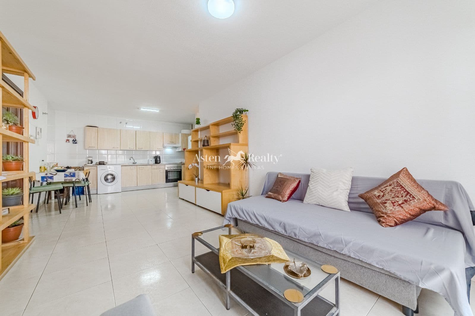 1 soveværelse Lejlighed til salg i Adeje - € 240.000 (Ref: 9200080)