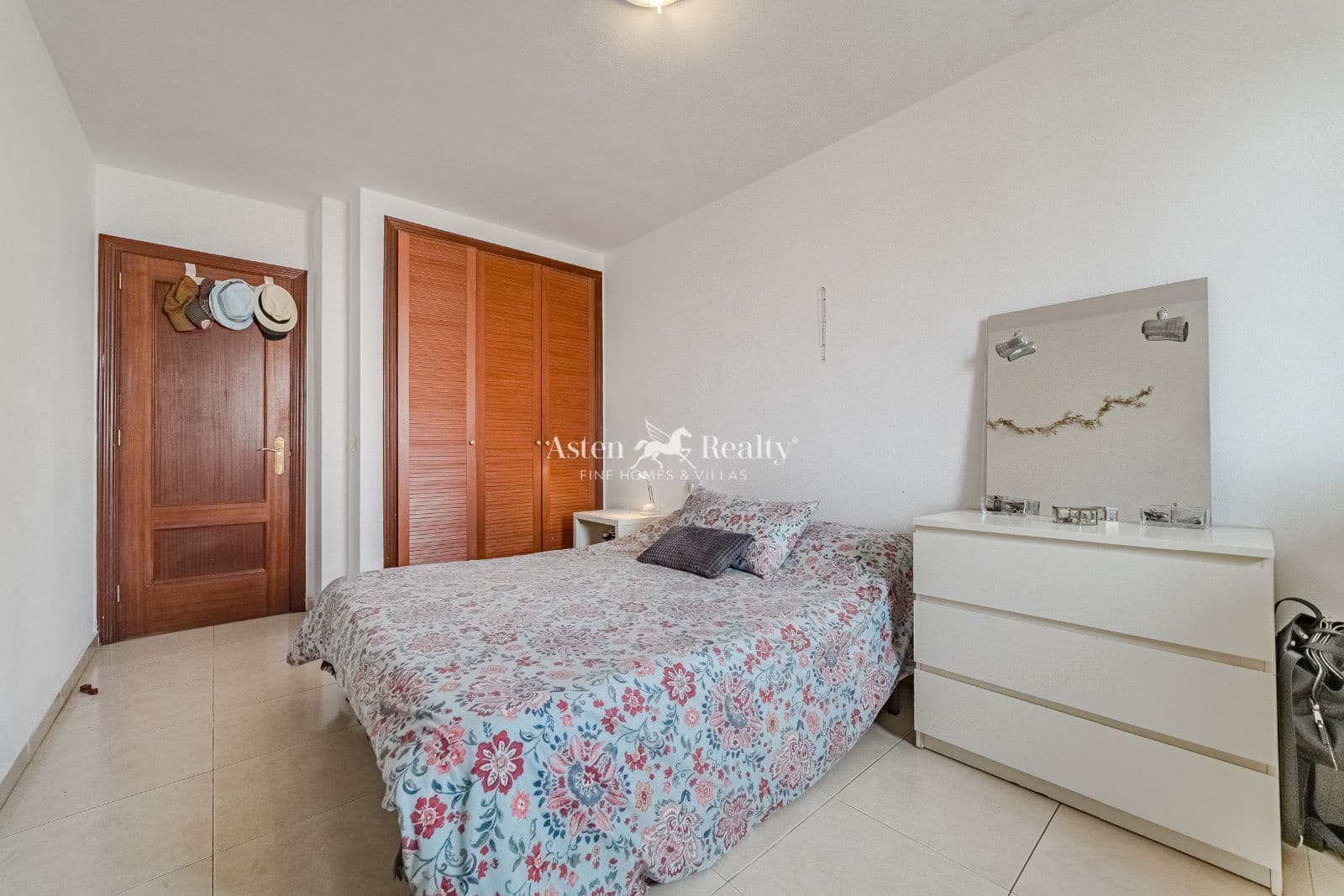 1 soveværelse Lejlighed til salg i Adeje - € 240.000 (Ref: 9200080)