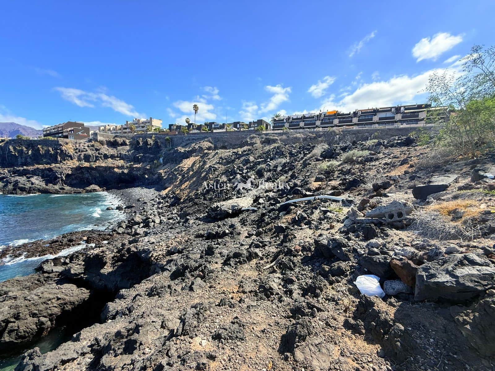 Tomt till salu i Puerto Santiago - 6 900 000 € (Ref: 9201089)