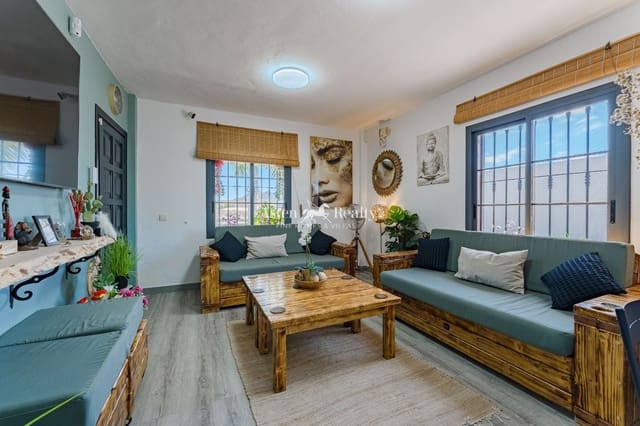 1 slaapkamer Flat te koop in Buzanada, Arona - € 185.000 (Ref: 9205324)