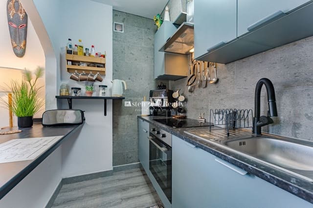 1 slaapkamer Flat te koop in Buzanada, Arona - € 185.000 (Ref: 9205324)