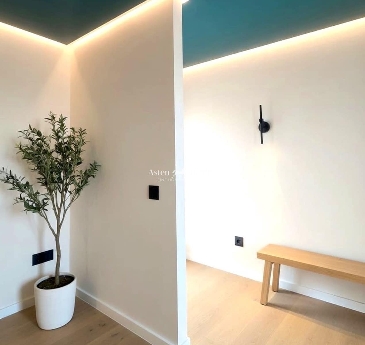 4 slaapkamer Huis te koop in Villaverde met zwembad garage - € 753.000 (Ref: 9216179)