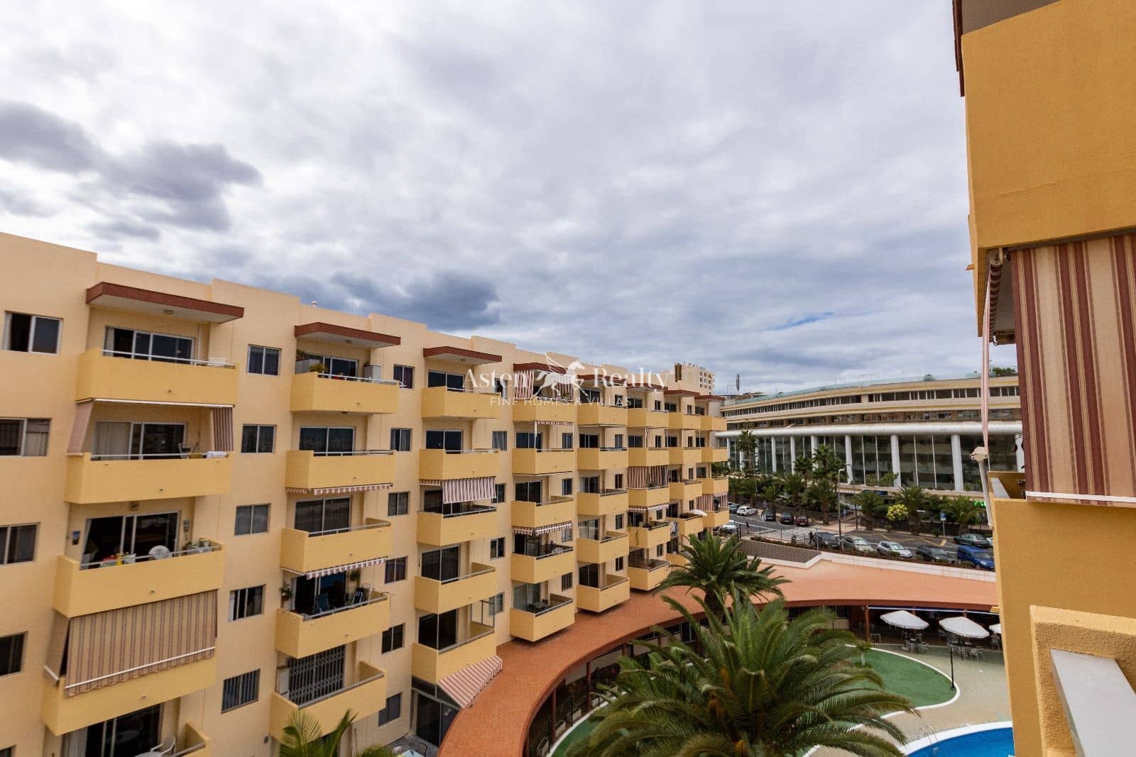 1 chambre Appartement à vendre à Los Cristianos avec piscine - 285 000 € (Ref: 9216180)