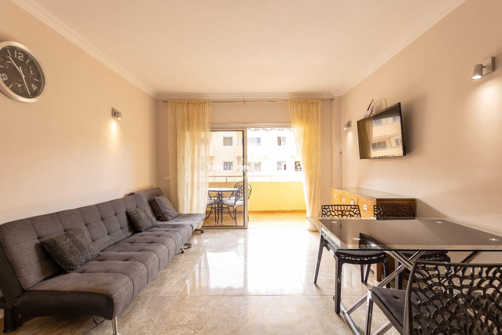 1 chambre Appartement à vendre à Los Cristianos avec piscine - 285 000 € (Ref: 9216180)