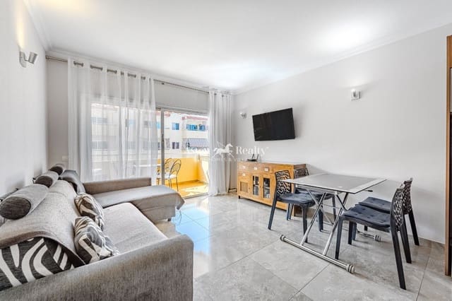 1 chambre Appartement à vendre à Los Cristianos, Arona avec piscine - 285 000 € (Ref: 9216180)