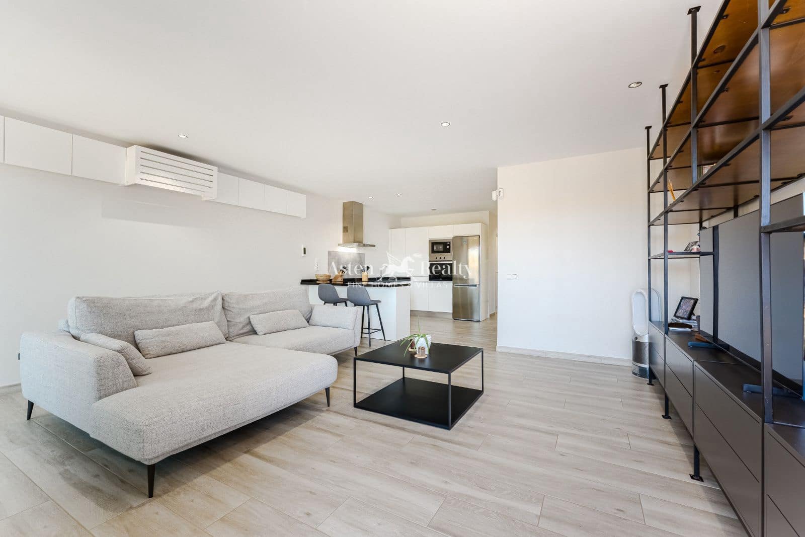 2 soveværelse Lejlighed til salg i El Medano med garage - € 549.000 (Ref: 9216755)