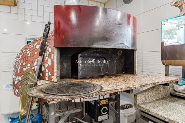 Virksomhed til salg i Torviscas Bajo, Adeje - € 365.000 (Ref: 9216756)