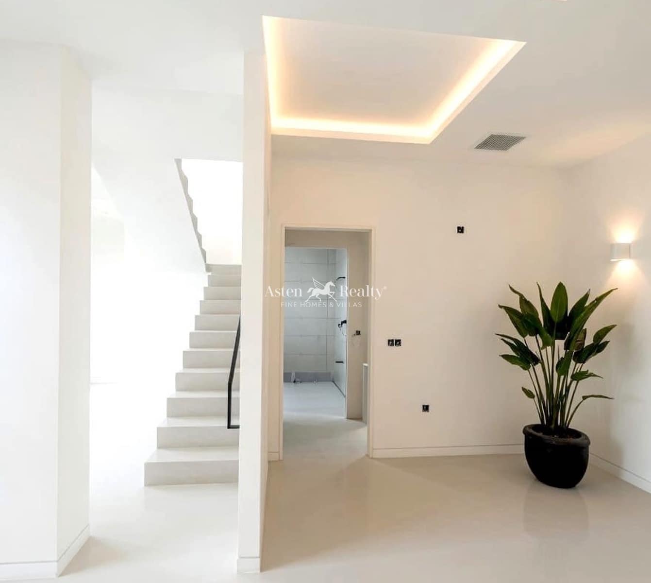 3 soveværelse Byhus til salg i Villaverde med swimmingpool garage - € 588.000 (Ref: 9221636)