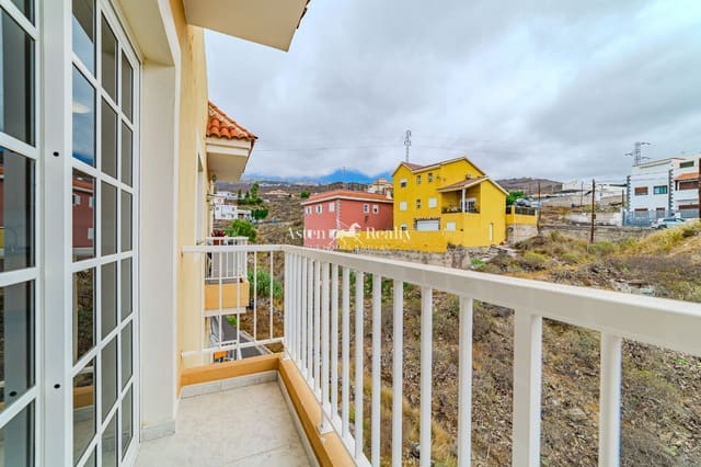 2 soveværelse Penthouse til salg i Tijoco Bajo, Adeje - € 219.000 (Ref: 9231957)