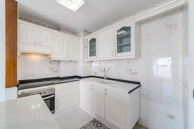 3 soveværelse Penthouse til salg i Los Cristianos, Arona med swimmingpool garage - € 448.000 (Ref: 9235148)