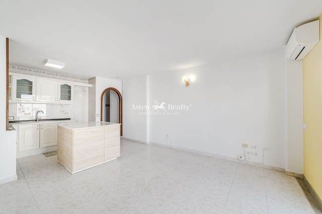 3 soveværelse Penthouse til salg i Los Cristianos, Arona med swimmingpool garage - € 448.000 (Ref: 9235148)